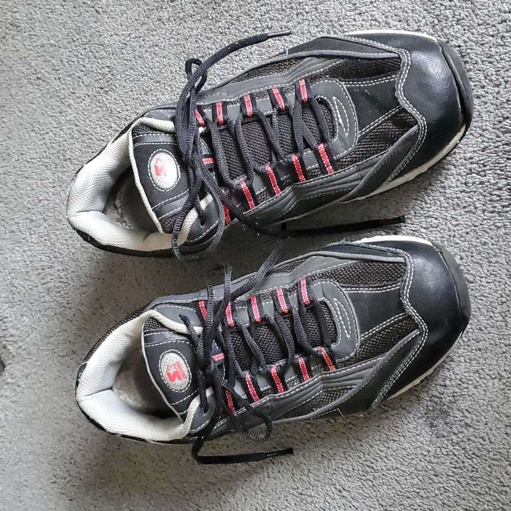 Starter Sneakers